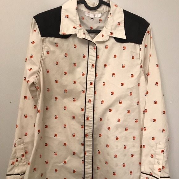 western collared button up with roses size medium. perfect condition - Picture 1 of 2